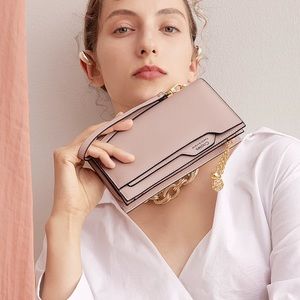 Women’s Wallet Wristlet nude pink